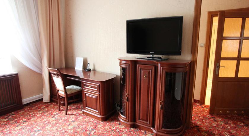 Hotel Плоцк Екстериор снимка